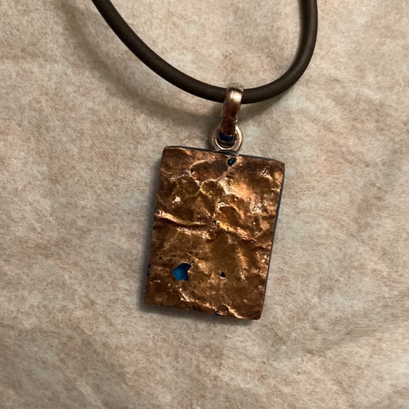 5 for $25 💸💸💸💸💸 
Necklace - Picture 2 of 3